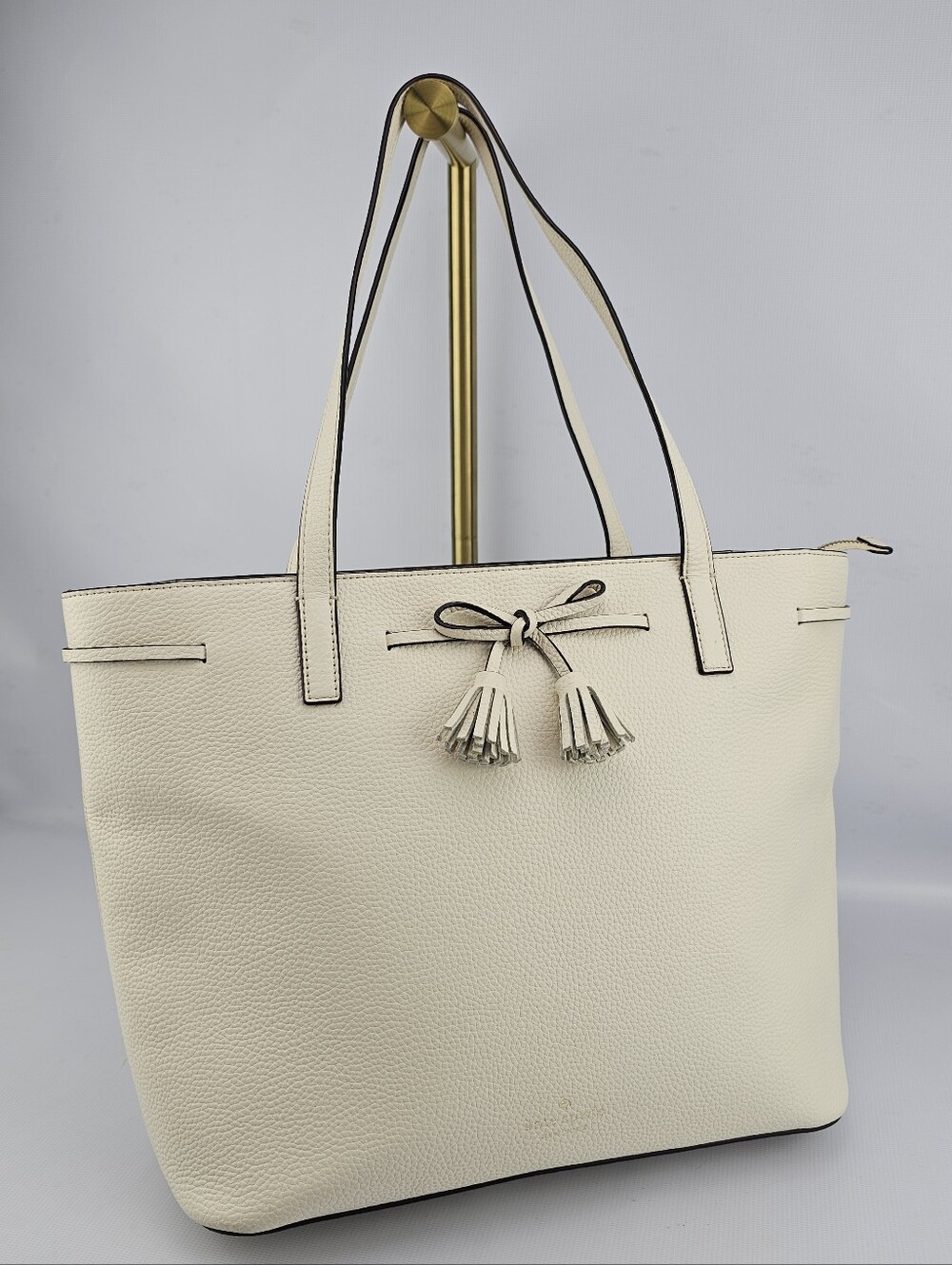 Kate Spade New York Hayes Pebbled Leather Medium Top Zip Tote Parchment